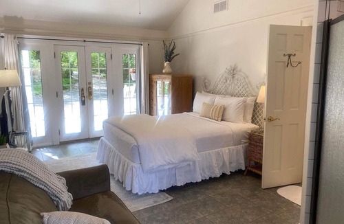 Claxton Community Bed & Breakfast | Beaufort House Inn