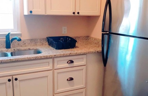 Greensboro Apartment | Beautiful apt Downtown perfect for long term stays