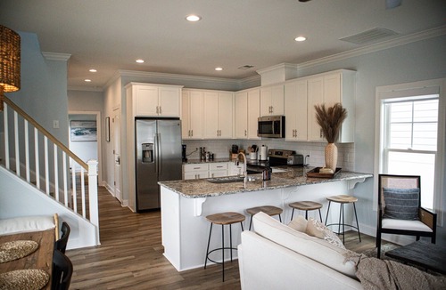 Morehead City House | Beautiful Beau Coast Home w/Pool, Bikes, EV Charger & Dock Access