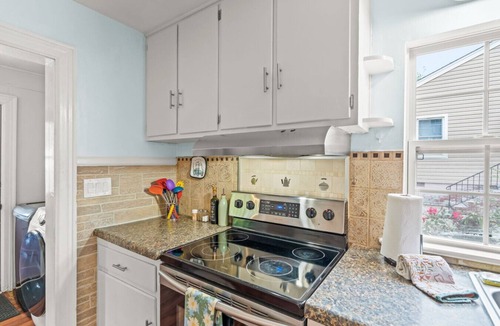 High Point House | Beautiful Home Less than 1 mile from High Point University.