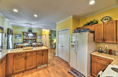 Myrick Estates House | Beautiful Lakefront Retreat w/Dock & Grill!