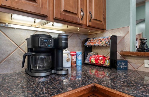 Branson West House | Beautiful remodel, Game Room, Hot Tub, Pools, GOLF