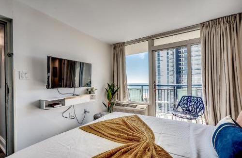 Myrtle Beach Apartment | Beautiful Studio for Perfect Beach Getaway BB12th