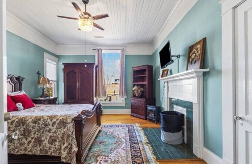 Anderson House | Bed and Breakfast | Queen Room