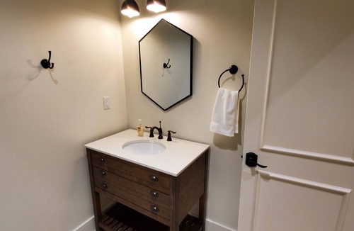 Westfield Cabin | Bedroom 2 - Modern Farmhouse Theme Lodge Room with Beautiful Views