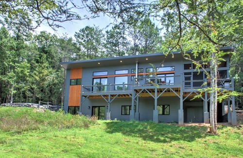 Skyland House | Bent Creek Retreat | Trails, Fire Pit & Pond Views🌲 + Biltmore Pass