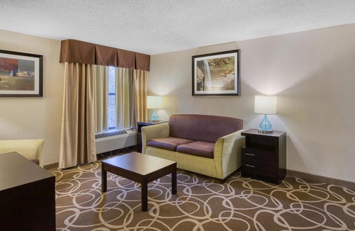 Monticello Hotel | Best Western Lake Cumberland Inn