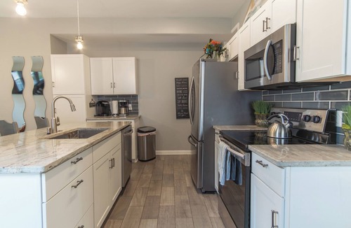 Babe Denny House | Better location for large groups