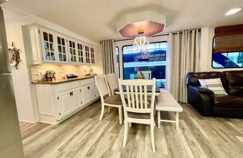 Downtown Knoxville Boat Rental | Big Orange 76’ Houseboat at Vol Landing Walk to stadium Free Parking