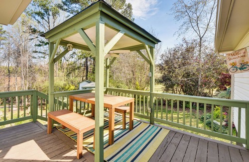 Pickens House | Bike, Hike & Unwind at Doodle Trailside Retreat