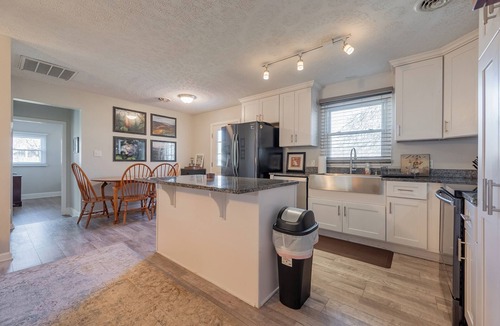 Blacksburg House | Bishop Ridge Retreat in Blacksburg: quiet country views, 7 mins to downtown, deck and cozy stove.