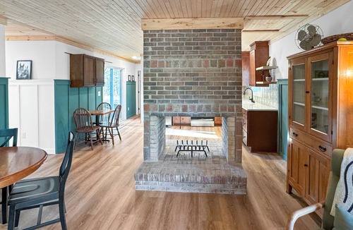 Salem Cottage | Bliss Cottage by Lake Keowee & Jocasse w/Spa & RV Pad. Midterm Rental Available