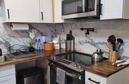 Birmingham Apartment | Blue Hills - 2-bedroom apartment 8 minutes from University of Alabama-Birmingham