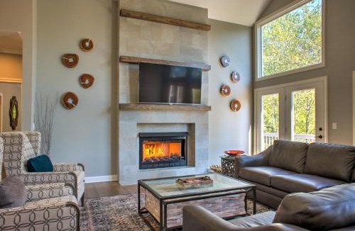Skyland House | Blue Sky Manor by Carolina Mornings