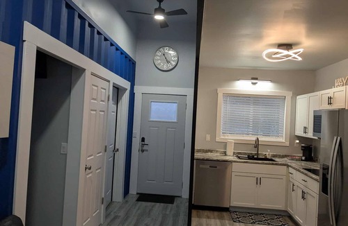 French Lick House | Blue Tin Inn - Charming 1-bedroom Shipping Container Home in French Lick