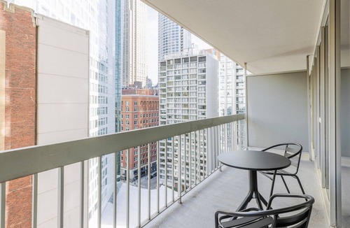 Rush and Division Apartment | Blueground | Rush & Division, rooftop, nr Lake Shore Park