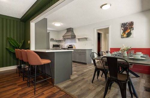 Leicester Cabin | Bobwhite Hill by CM | Large Home w/Pool, Sports Court, & Mountain Views