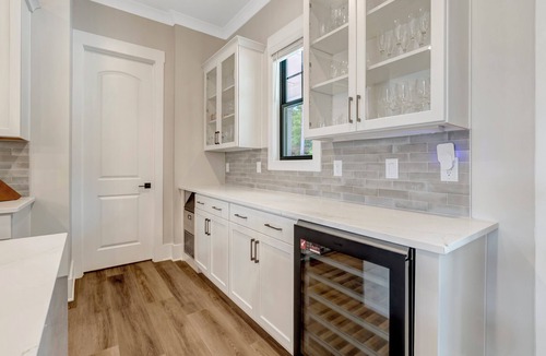Henrico House | Brand New 6-bedroom Lakefront House with Boathouse on over 2 Acres!