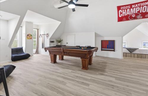 Holy Cross House | Brand New 8 BR Double Unit House near Downtown