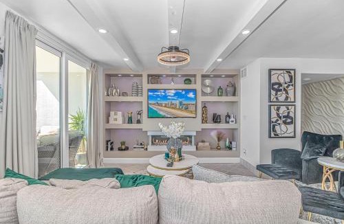 Myrtle Beach House | Breathtaking Penthouse At Holiday Towers! Stunning Views!