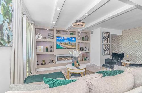 Myrtle Beach House | Breathtaking Penthouse At Holiday Towers! Stunning Views!