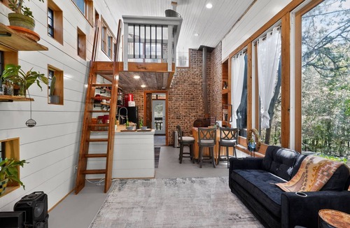 Smyrna House | Breathtaking tree top views of Tennessee