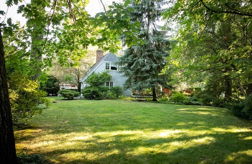 Manito House | Briar Rose