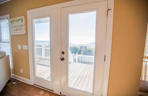 Holden Beach House | Brice Is Right in Holden Beach: Stunning 4BR oceanfront home, ideal for 8 guests!