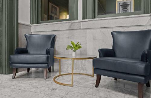 Downtown Louisville Apartment | Bright and Modern Studio in Louisville # 408