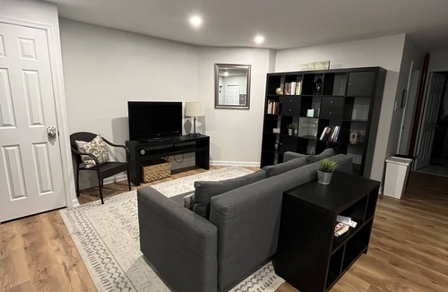 Trinidad Apartment | Bright & Private English Basement H St · Union Market · NoMa Metro