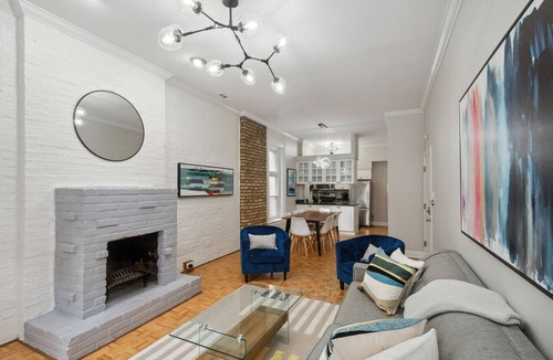 Near North Side Condo | Brilliant Downtown Chicago 3-Bedroom Condominium