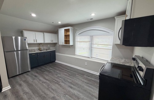 New Bern Apartment | Broad Street Penthouse in Historic Downtown New Bern