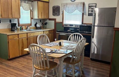 Eckerty Cabin | Cabin #12 on Patoka Lake at Patoka 4 Seasons Resort