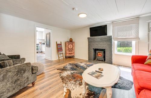Carrollton House | Cabin w/Fire Pit - 7 Mi to Downtown Carrollton!