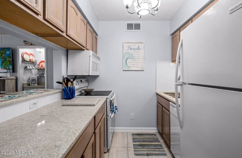 Carolina Shores Condo | Calabash ready