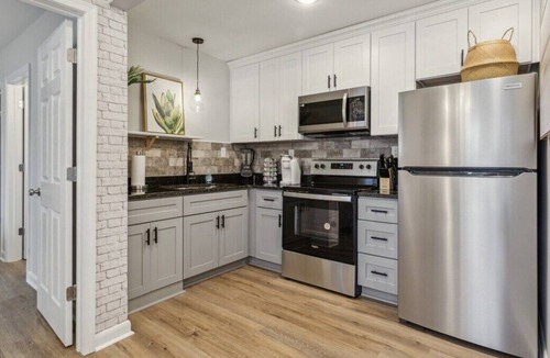 Hampton Apartment | Calling All Corporate Professionals in Need of Convenient Lodging on the Hampton Peninsula