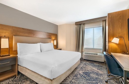 Pumphrey Hotel | Candlewood Suites Baltimore - BWI Airport NE by IHG