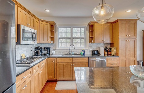 Brandenburg House | Canoe, Swim & Hike: Lakefront Brandenburg Home!