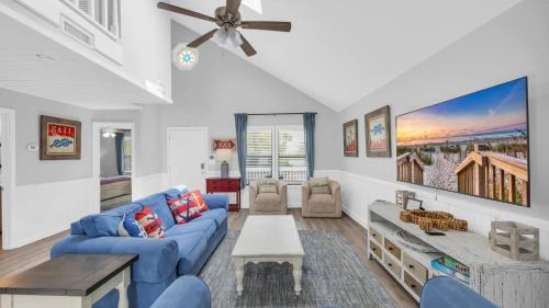 Cherry Grove Beach House | Captain's Cove - Pool Rooftop and Inlet Views