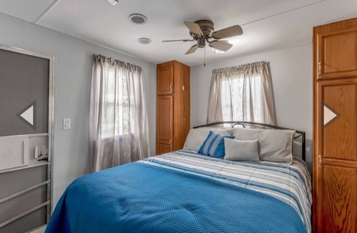 Sandbridge Resort | Captain's Quarters Beach Rental lot 200