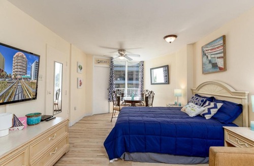 Myrtle Beach Apartment | Caravelle Tower #126 condo