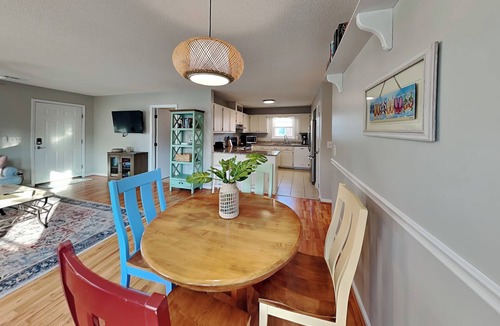 North Carolina Coast House | Carolina Cottage | Pet Friendly + Fenced Yard!