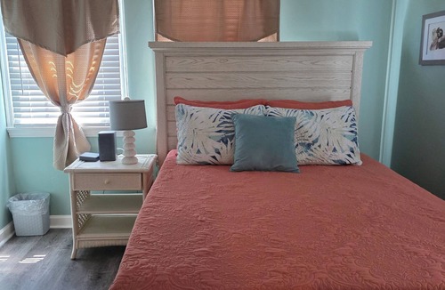 Erwin House | Carolina Girls Southern Charm Hometown Cottage!