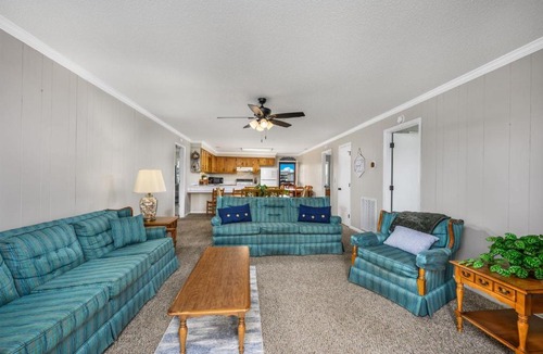 Cherry Grove Beach House | Carolina Roost Renovated Cherry Grove Home Near Beach Pier