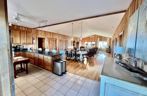 Caswell Beach House | CASWELL BEACH Oceanfront Home DOG FRIENDLY Linens/Beds Made BEACH AMENITIES