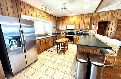 Caswell Beach House | CASWELL BEACH Oceanfront Home DOG FRIENDLY Linens/Beds Made BEACH AMENITIES