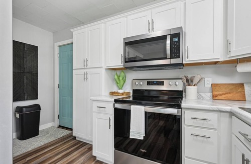 Cedar Rapids House | Cedar Grove Oasis: Huge Private Yard + Gazebo