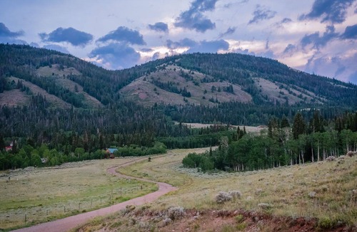 Centennial Cabin | Centennial Mountain Retreat