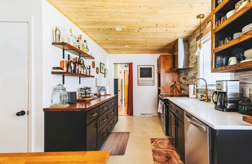 Danville House | Central, Stylish 3/2 Family Home + Great Amenities
