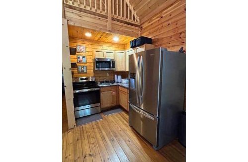 Shepherdsville House | Charlie Long Cabin - Active Heroes